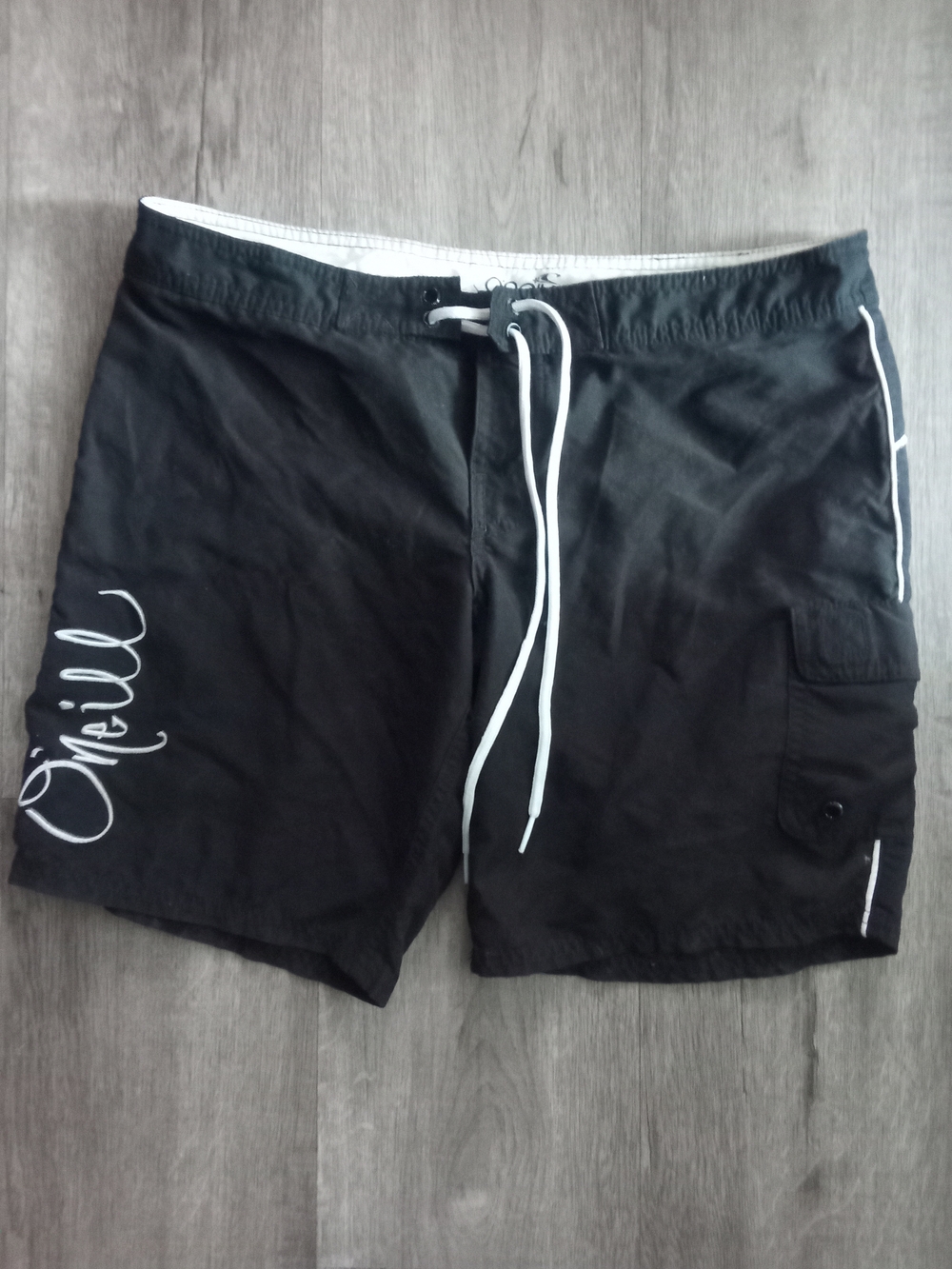 O'Neill Men's Black Swim Shorts with White Trim